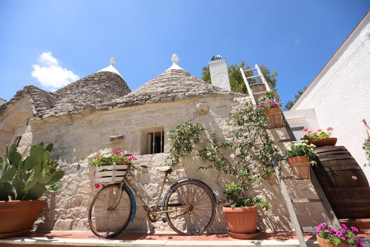 Вілла Trulli Tauro Country House Con Idromassaggio Монополі Екстер'єр фото