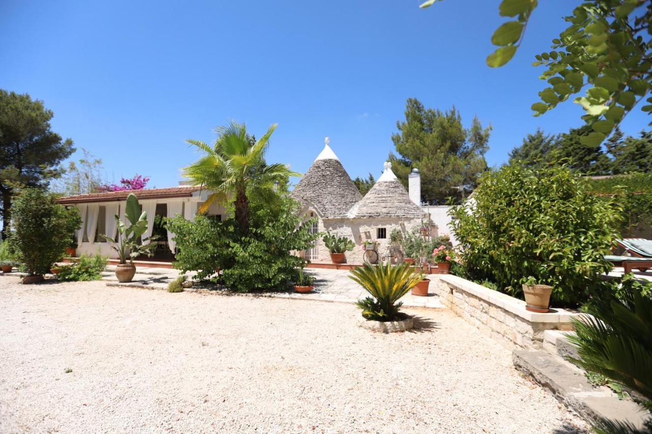 Вілла Trulli Tauro Country House Con Idromassaggio Монополі Екстер'єр фото